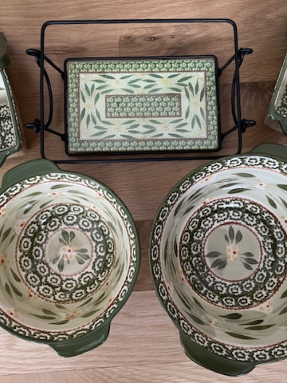 Temp-tations Presentable Old World Green Ovenware, 4 pc + 2 covers
